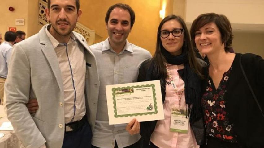 Investigadores de EVEGA reciben el premio al mejor póster del Congreso Nacional de la Sociedad Española de Fitopatología Investigadores de EVEGA reciben el premio al mejor póster del Congreso Nacional de la Sociedad Española de Fitopatología